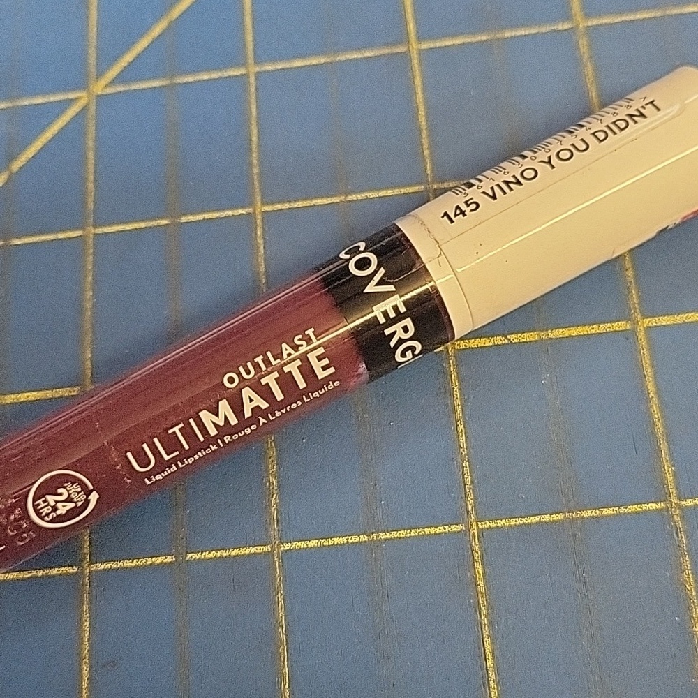 COVERGIRL Outlast Ultimate Liquid Lipstick New Sealed Tube 145 Vino You Didn't
